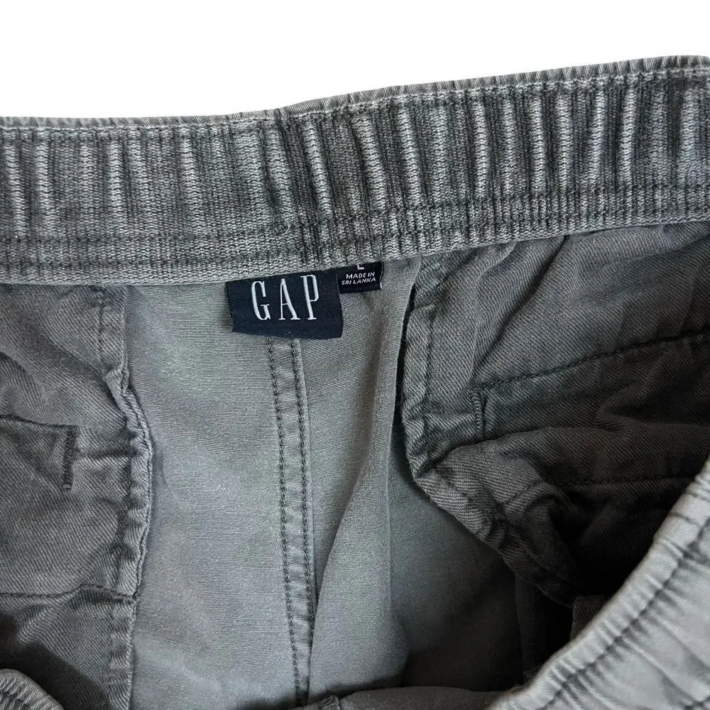 GAP Gray Flat Front Shorts Versatile Comfort